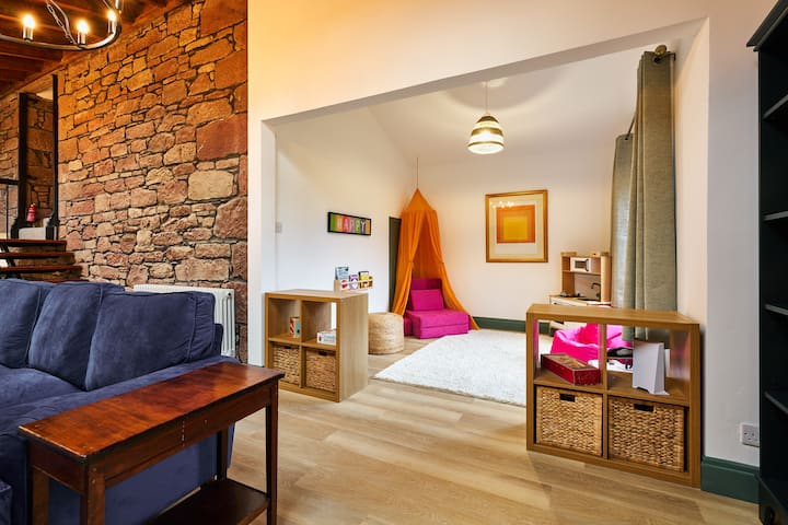 luxury lodges with hot tubs scotland
